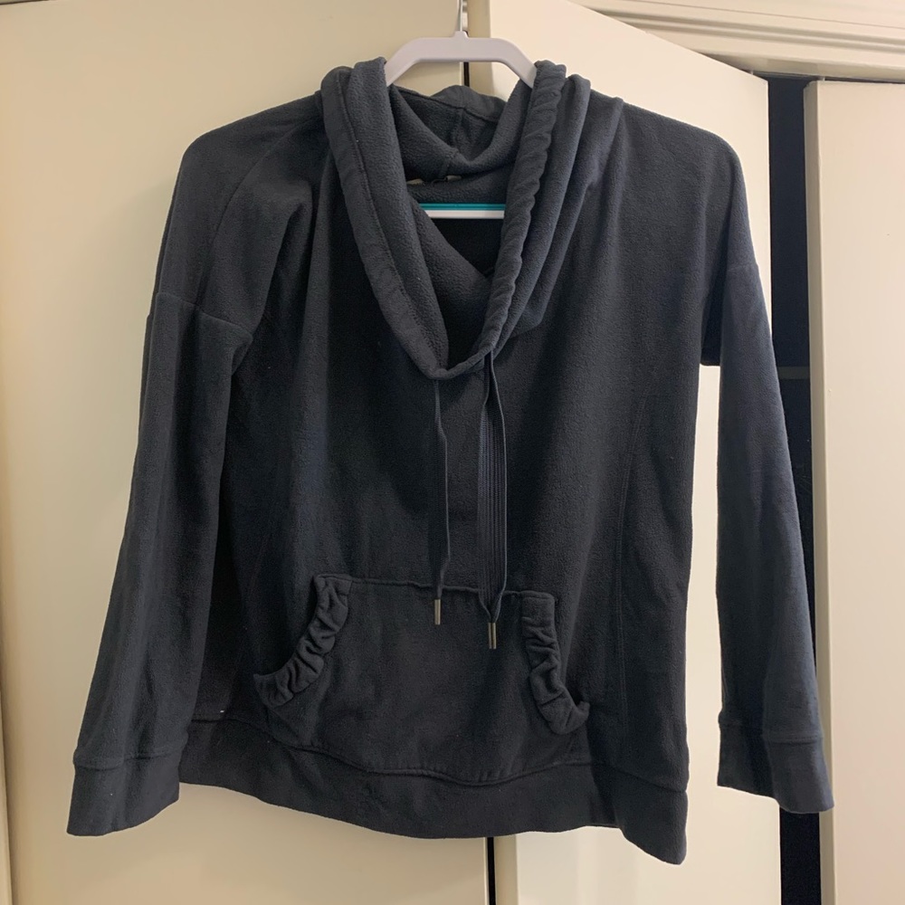 Old Navy Grey Sweater